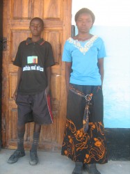 Sinangombe com school