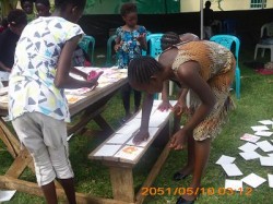 Barbeque 003 Girls painting the post cards